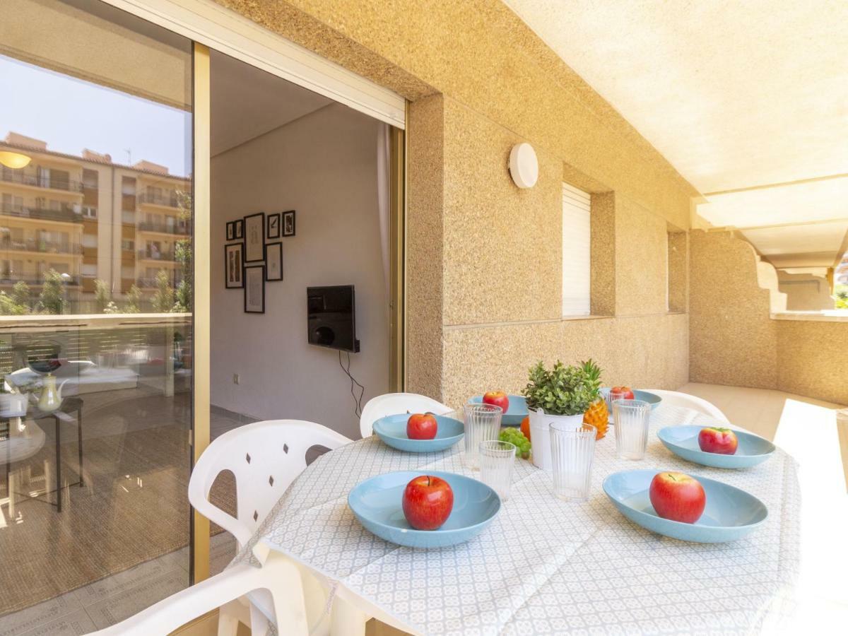 Homes & Go Albeniz Basic La Pineda Exterior photo